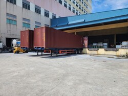 Warehouse at Tuas Ave 6m ceiling 20kn 3 cargo lift low psf (D22), Warehouse #428012161